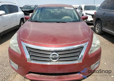 2013 Nissan Altima 2.5 z USA, uszkodzony, nr VIN 1N4AL3AP4DN571353